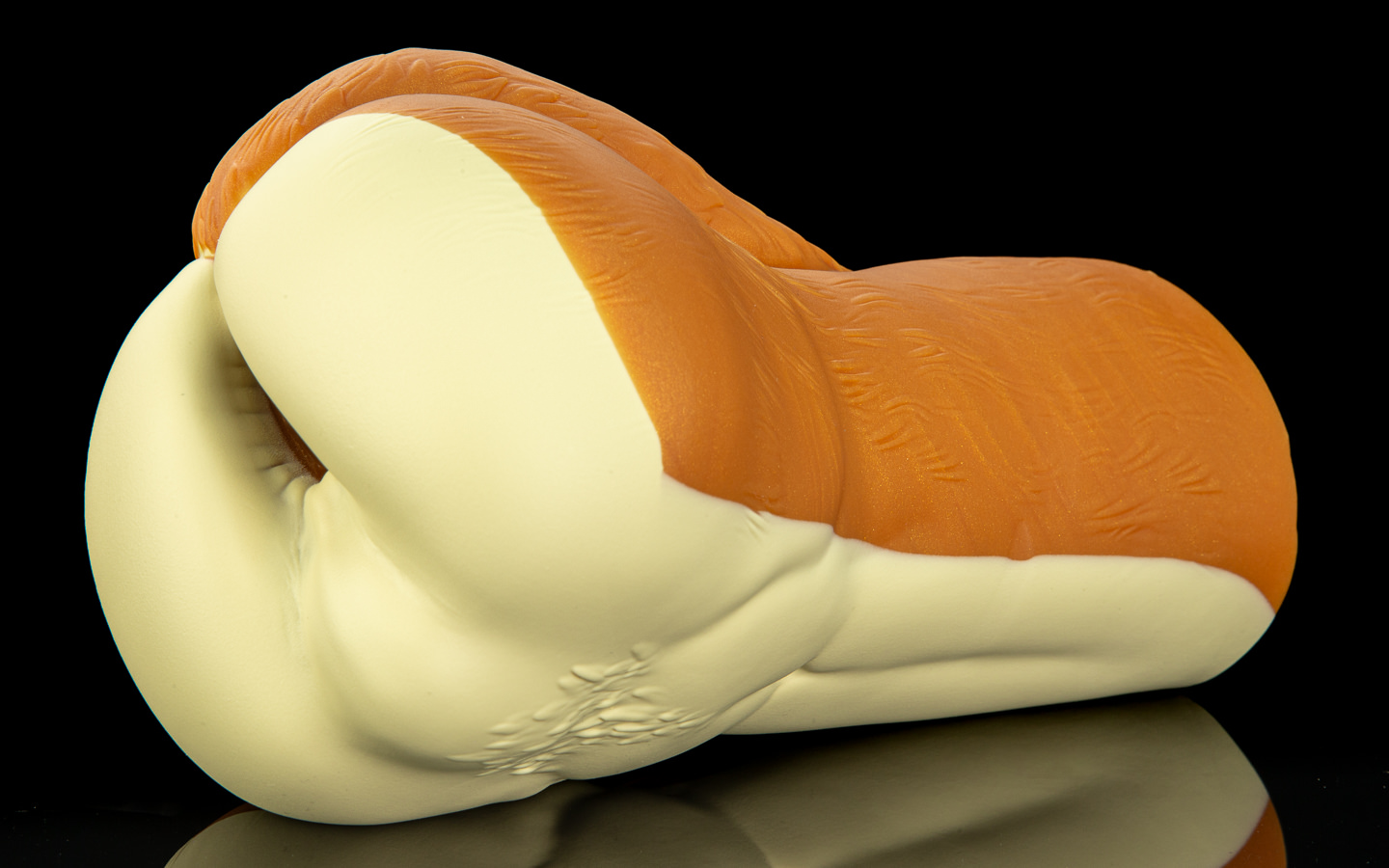 Gideon's Butt - Snug