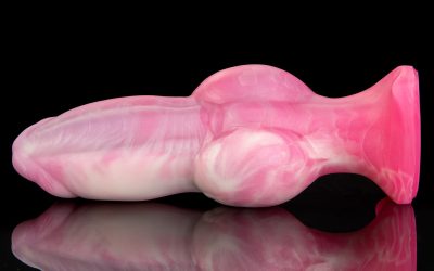 Alternative view of Dagger - Medium