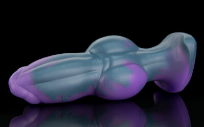 Alternative view of Dagger - Medium