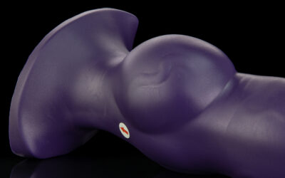 Alternative view of Dagger - Extra Large Flop