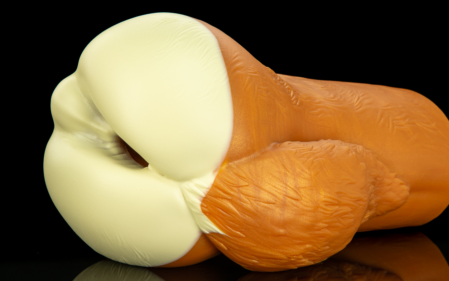 Gideon's Butt - Roomy - Image 2