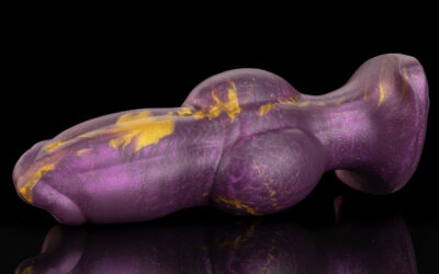 Alternative view of Dagger - Medium