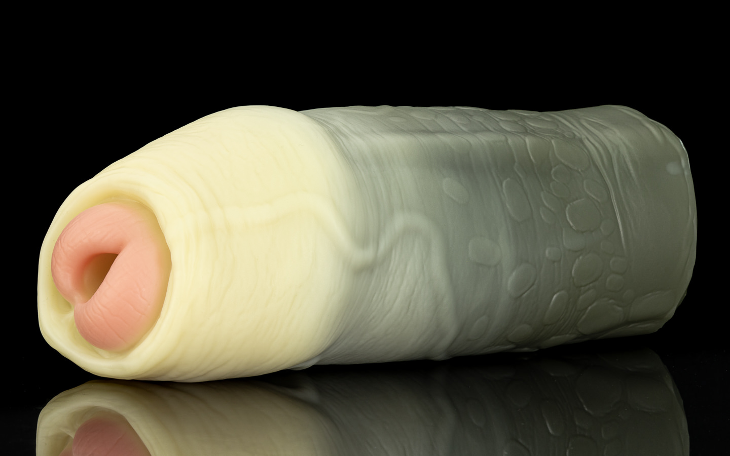 Nile's Fuckable Cock photo 1